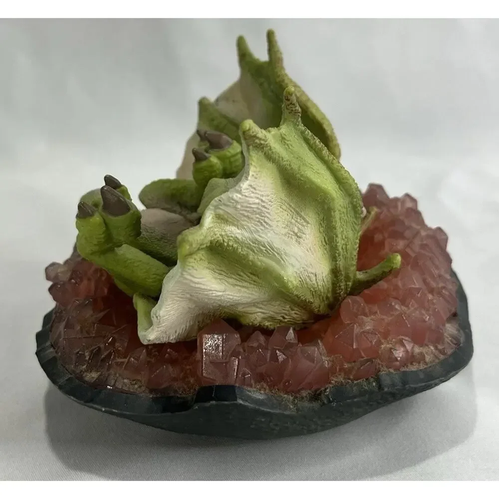 Schliech Dragons Baby Nugur Green Figure Crystal Rare Fantasy UEC